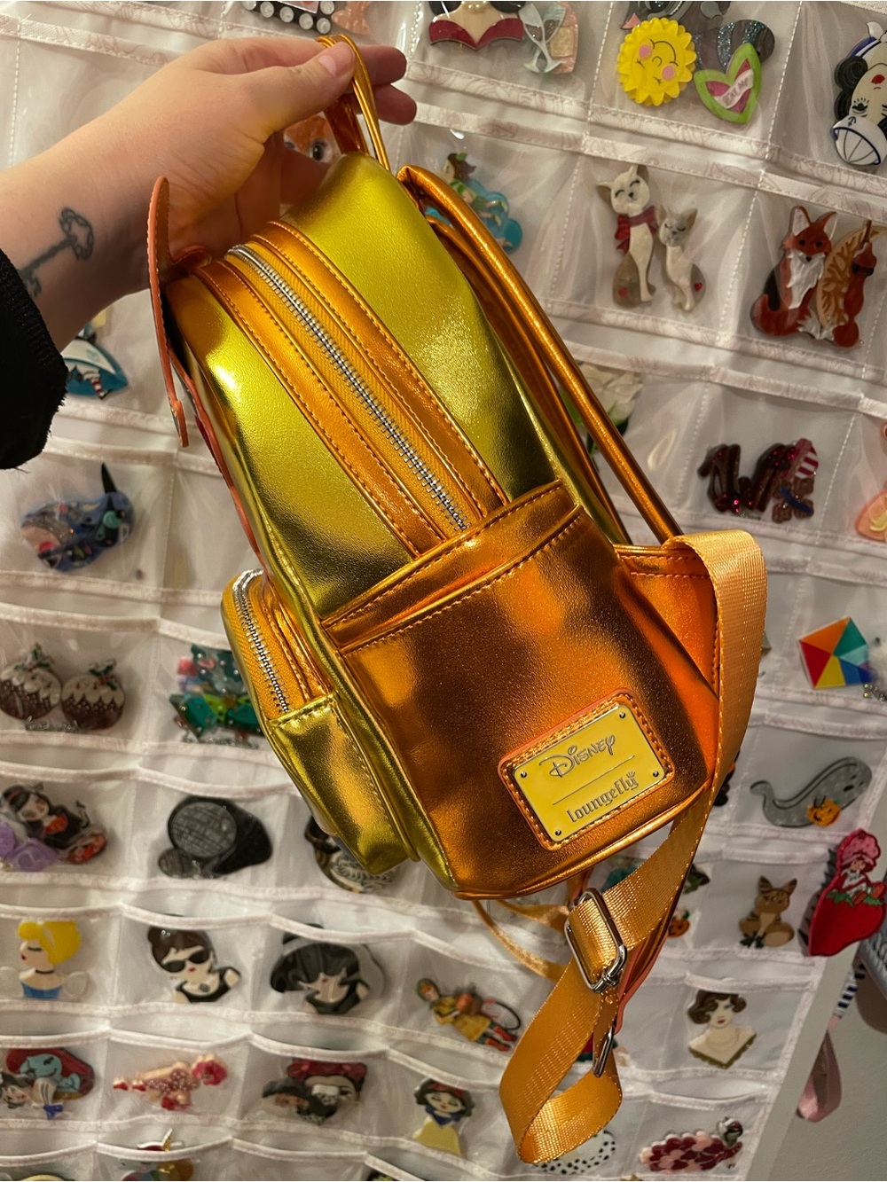 NWOT Loungefly Disney_ A Goofy Movie Max Powerline Mini Backpack - Picture 8 of 11
